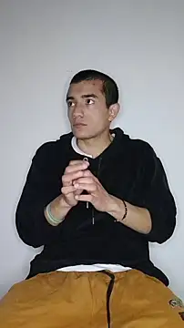 Thick_Cock: διαδικτυακό σόου στην κάμερα