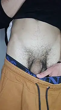Thick_Cock: διαδικτυακό σόου στην κάμερα