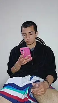 Thick_Cock 网络视讯表演
