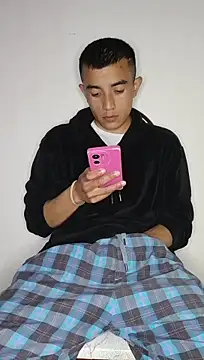 Thick_Cock Adlı Modelin Web Kamerası Şovu