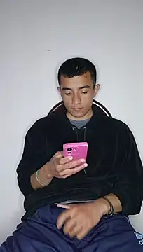 Thick_Cock 网络视讯表演