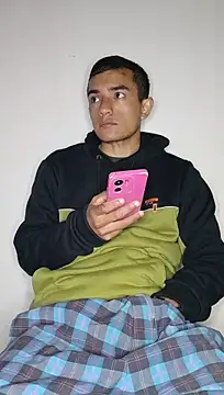 Thick_Cockn Live XXX chat