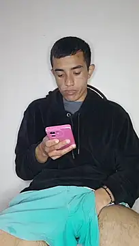 Thick_Cock 网络视讯表演