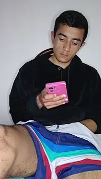 แชท XXX สดของ Thick_Cock