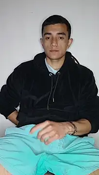 Thick_Cock Adlı Modelin Web Kamerası Şovu