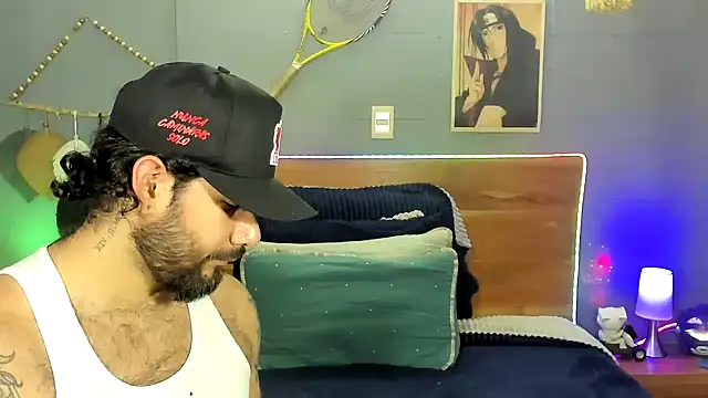 Show modela Prometeo-grizzly na web-kameri