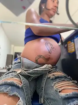 pregnant_sofii18 Show in webcam