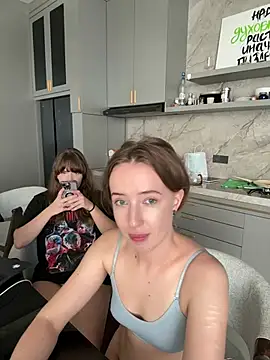 Nura_n_Sarah Webcamshow