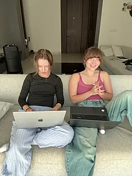 Show webcam de Nura_n_Sarah