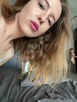 Nura_n_Sarah Webcamshow