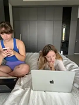 Webkamerová show Nura_n_Sarah