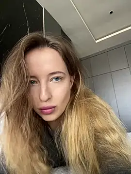 Show de Nura_n_Sarah na webcam