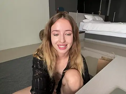 Nura_n_Sarah Pertunjukan Webcam