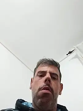 leo_pt_BRn Webbikameraesitys