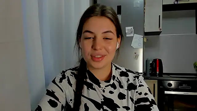 XXX chat uživo modela stella_aters