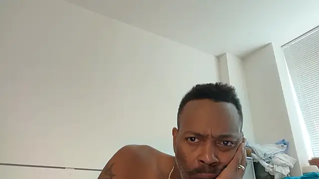 عرض كام theblacklordmaster
