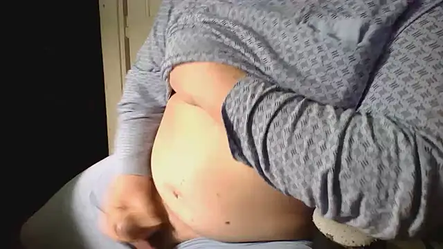 Show modela tipko123 na web-kameri