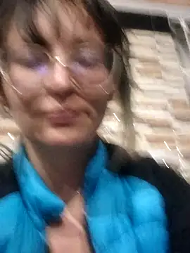 ERIS666n Live chat-huone