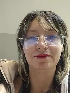 Chat +18 de ERIS666 ao vivo