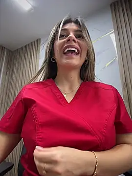 alicee16's Webcam Show