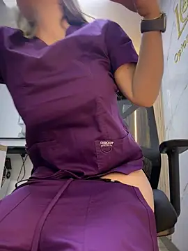 Show de alicee16 na webcam
