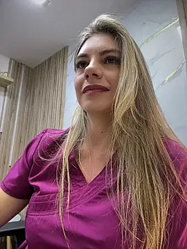 alicee16's Live XXX Chat