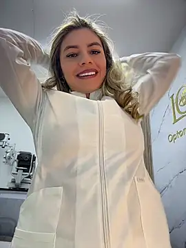 alicee16 – Kamerová šou