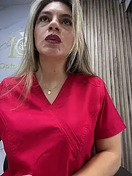 alicee16's Webcam Show