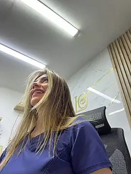 alicee16 Show Webcam