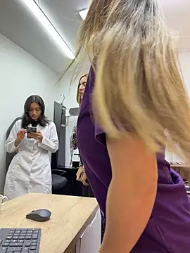 alicee16n Webbikameraesitys