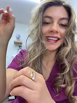 alicee16 – webcam-show