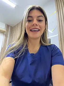 alicee16's Webcam Show