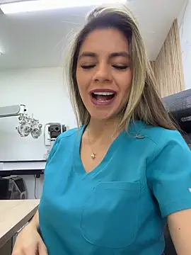 alicee16 Pertunjukan Webcam