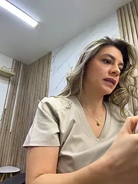 alicee16 – Live XXX-chat