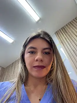 alicee16's Webcam Show
