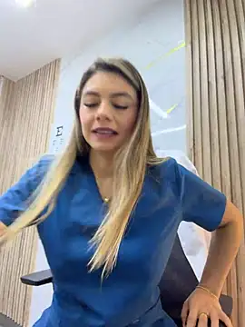 alicee16 Шоу с уебкамера