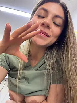 alicee16's Live XXX Chat