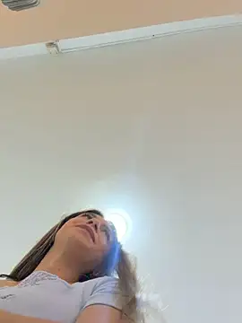 alicee16 Webcam Show