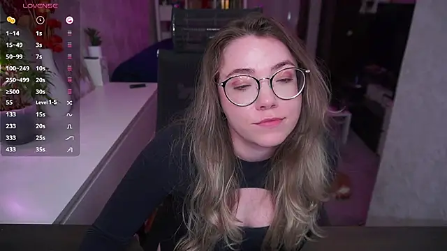 Živý XXX chat RemyCute