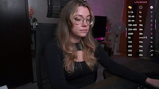 Chat +18 de RemyCute ao vivo