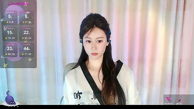 Aimee-520's Webcam Show