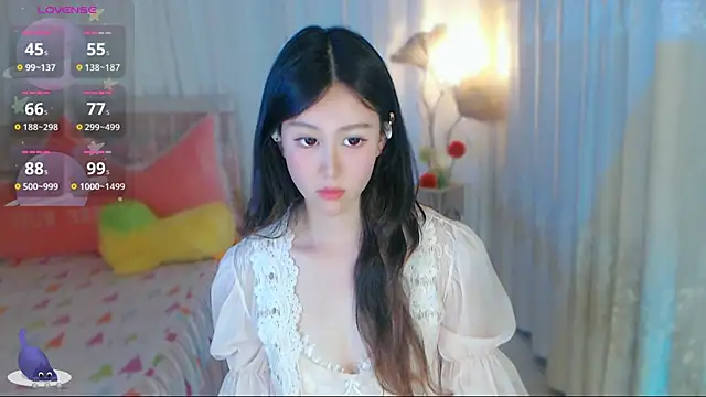 Aimee-520のライブXXXチャット