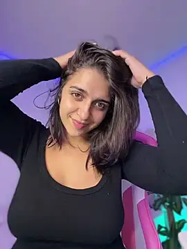 Chat XXX ao vivo de Aliciia777