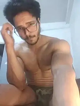 Rounakthakur Webcam-Show