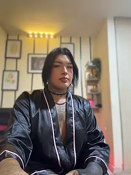 IsabellBigtitsxx's Webcam Show