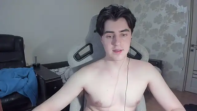 Knuckles17 – webcam-show