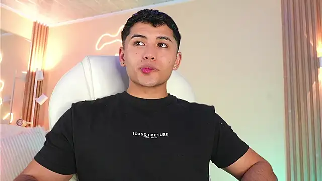 MatiasKorn Webcam Show
