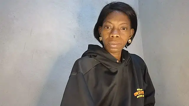 nzanizy's Live XXX Chat