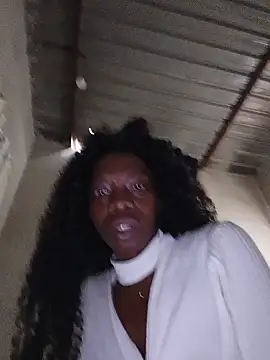 nzanizy's Live XXX Chat