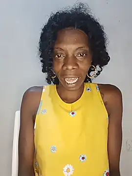 הופעת וובקאם של nzanizy